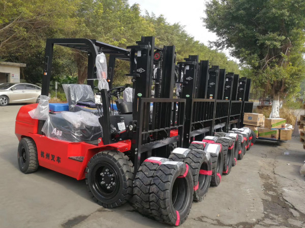 叉車老得快？不同階段的叉車保養你要注意！